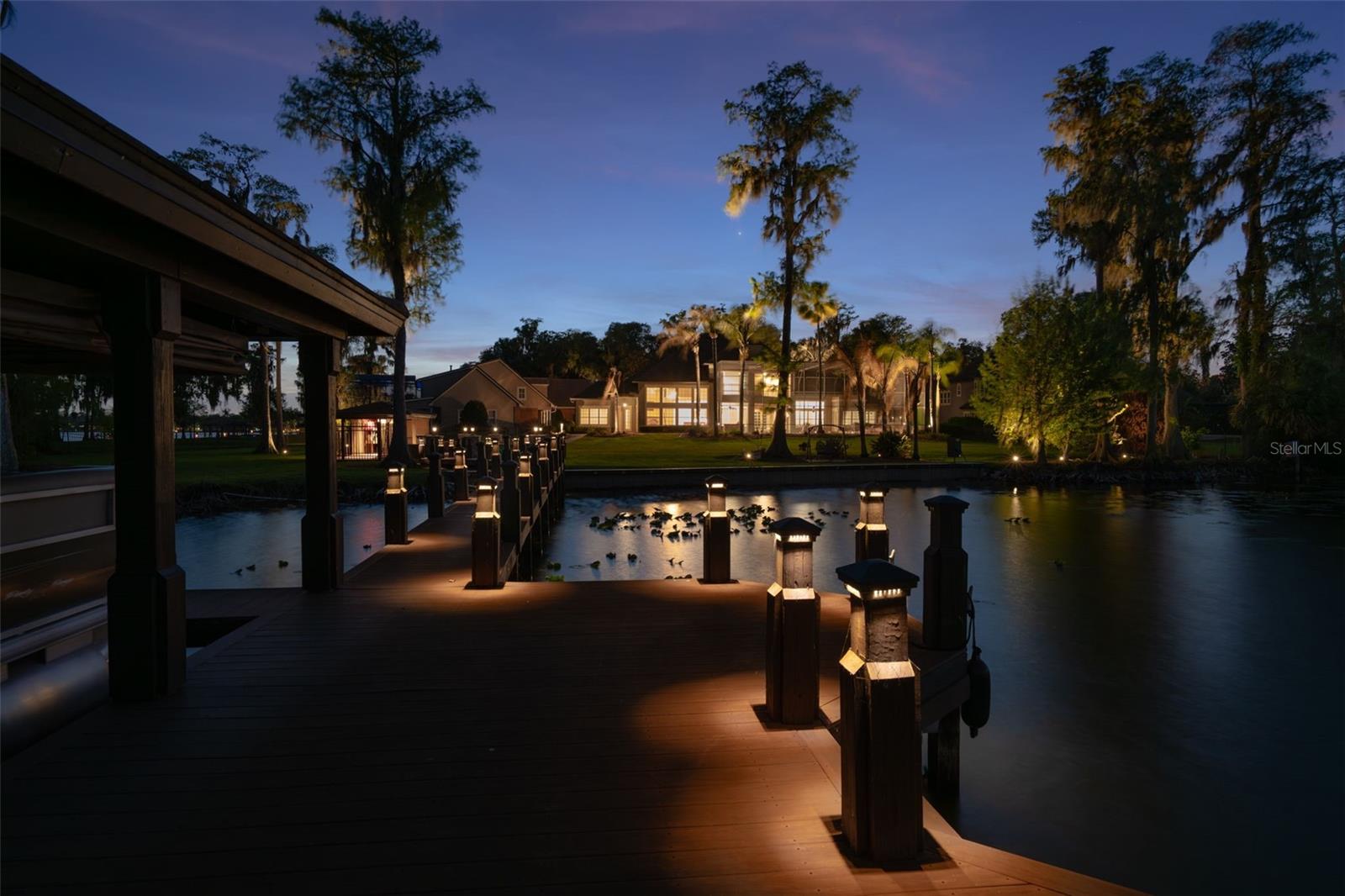 Image 37 of 86 For 5143 Cranes Point Court