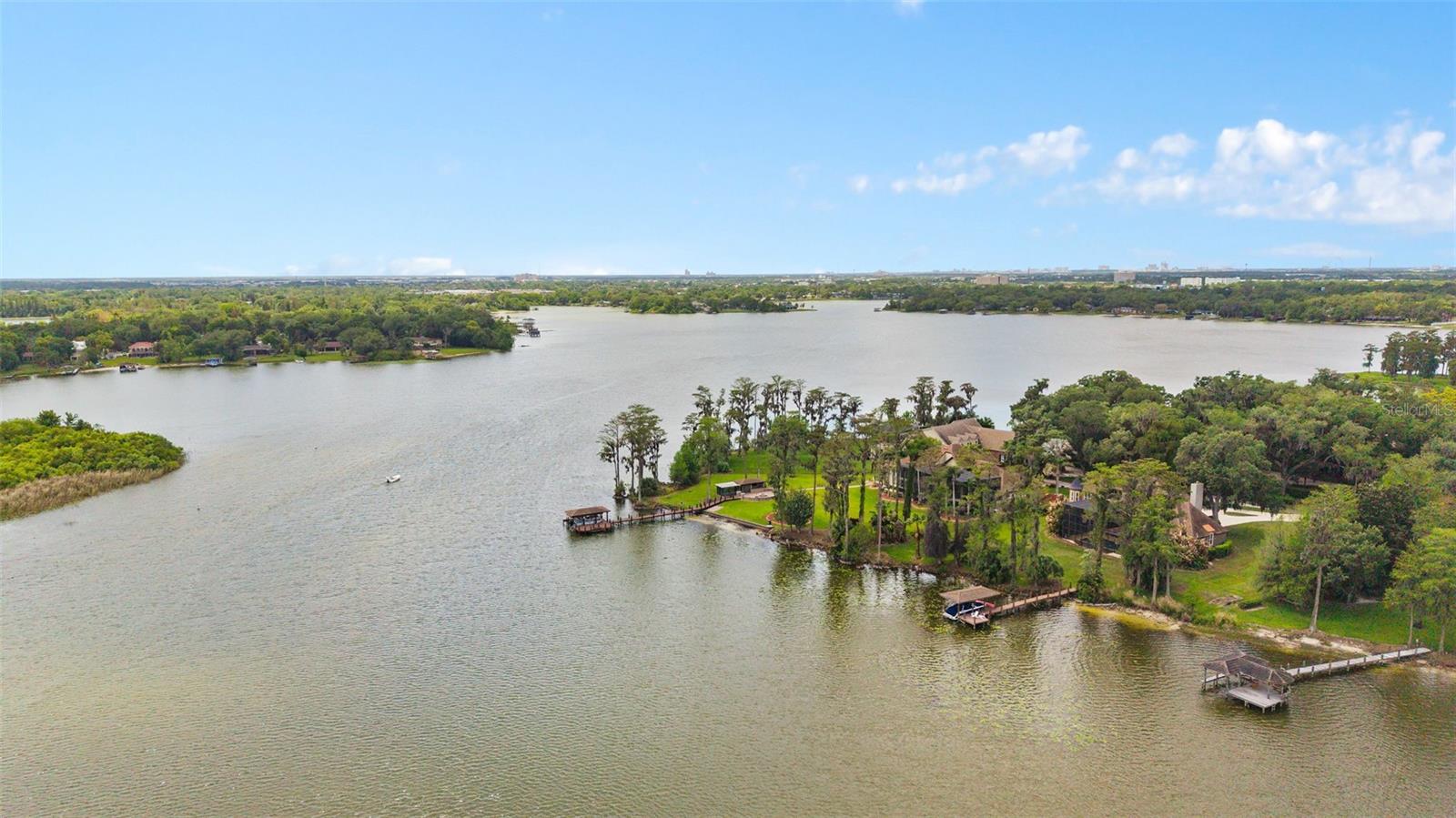 Image 41 of 86 For 5143 Cranes Point Court