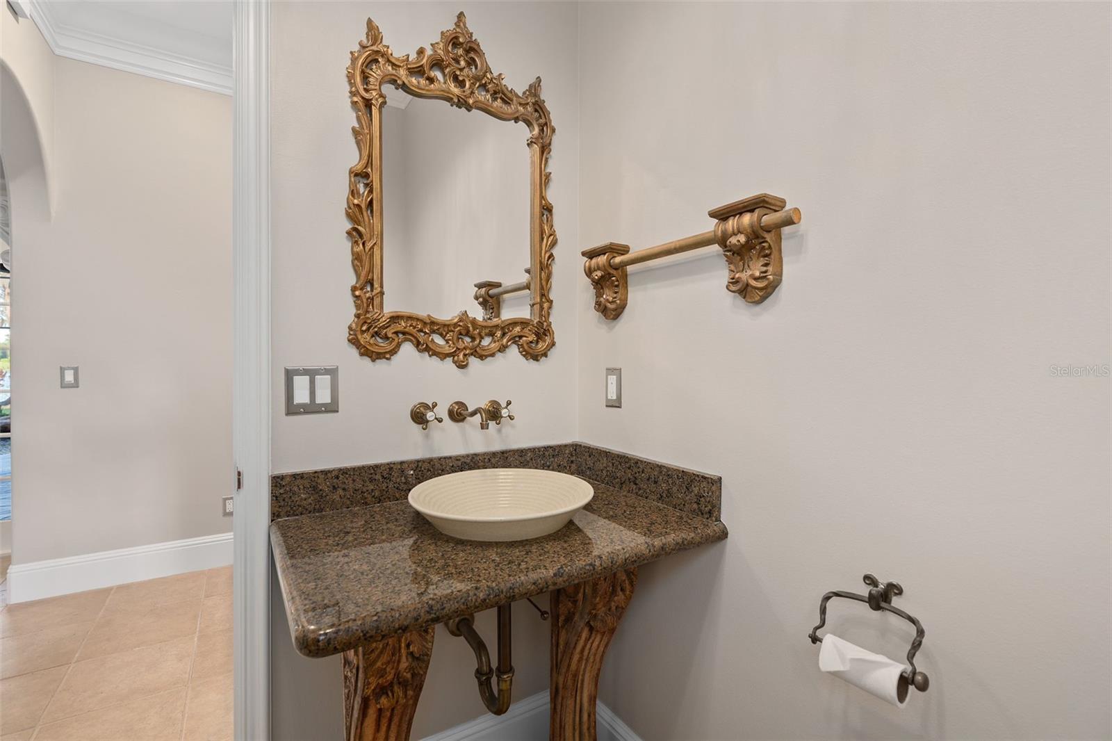 Image 42 of 86 For 5143 Cranes Point Court