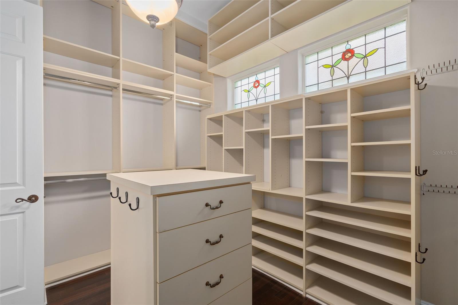 Image 44 of 86 For 5143 Cranes Point Court