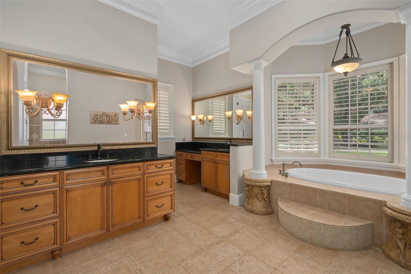 Image 49 of 86 For 5143 Cranes Point Court