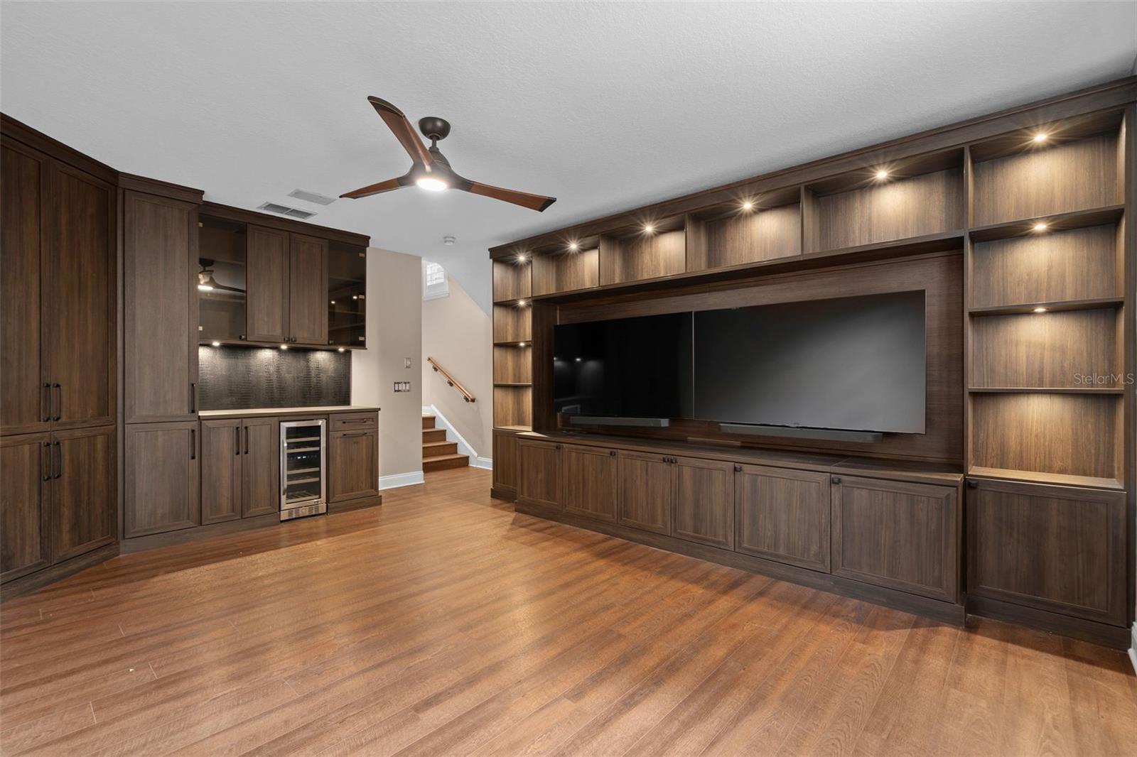 Image 56 of 86 For 5143 Cranes Point Court