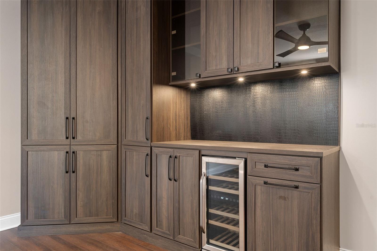 Image 57 of 86 For 5143 Cranes Point Court