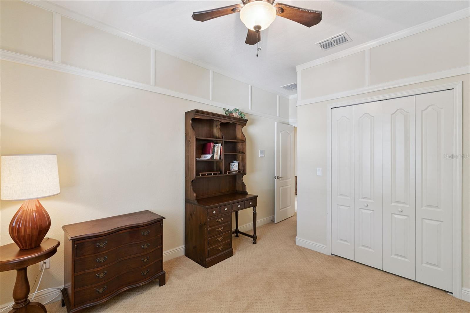 Image 28 of 53 For 6552 Helmsley Circle