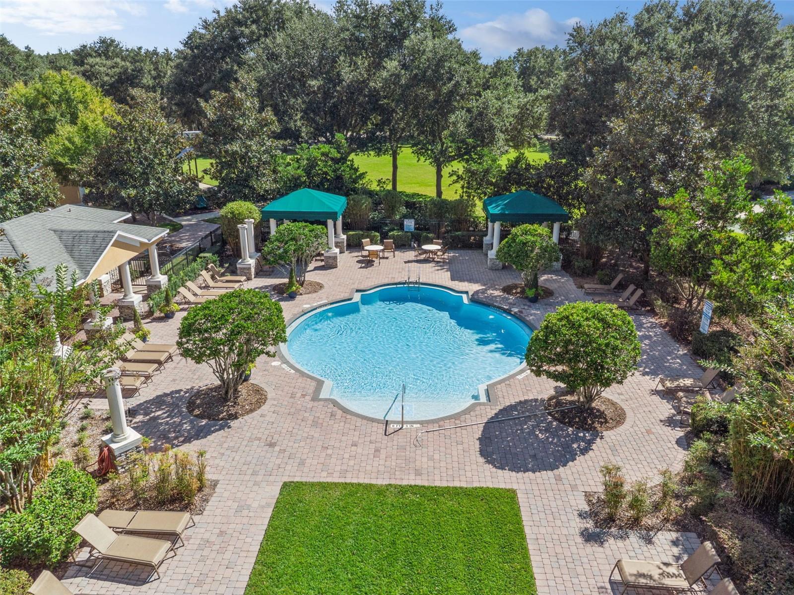 Image 41 of 53 For 6552 Helmsley Circle