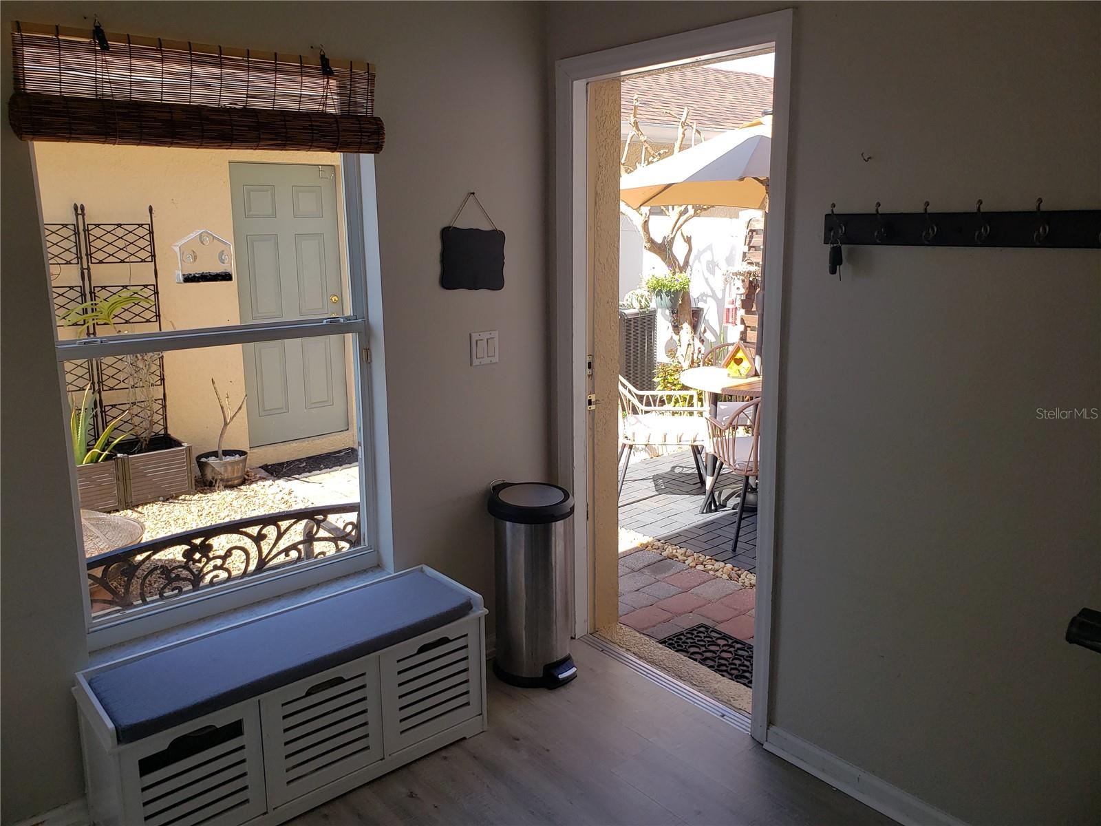 Image 10 of 39 For 16530 Cedar Crest Drive