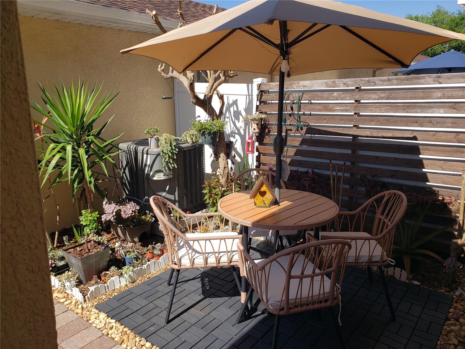 Image 11 of 39 For 16530 Cedar Crest Drive