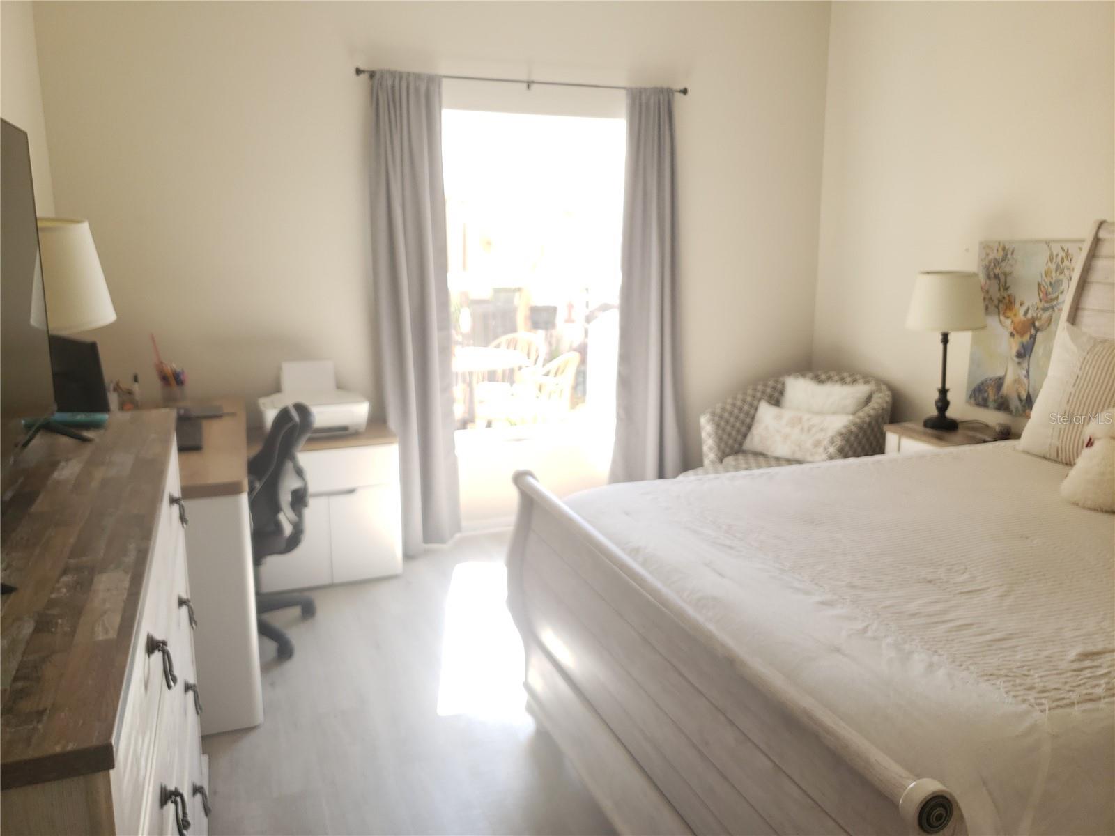 Image 15 of 39 For 16530 Cedar Crest Drive