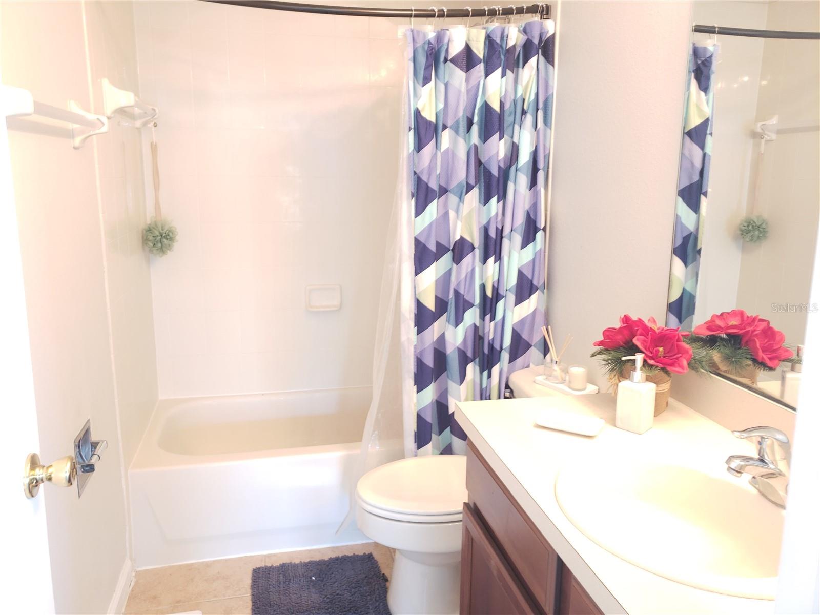 Image 29 of 39 For 16530 Cedar Crest Drive