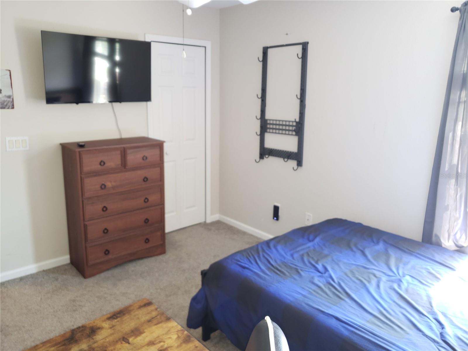 Image 33 of 39 For 16530 Cedar Crest Drive