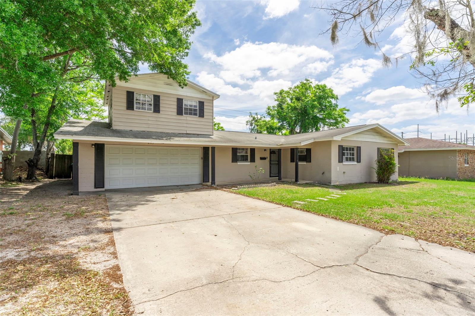 Image 2 of 25 For 2713 Greenfield Avenue