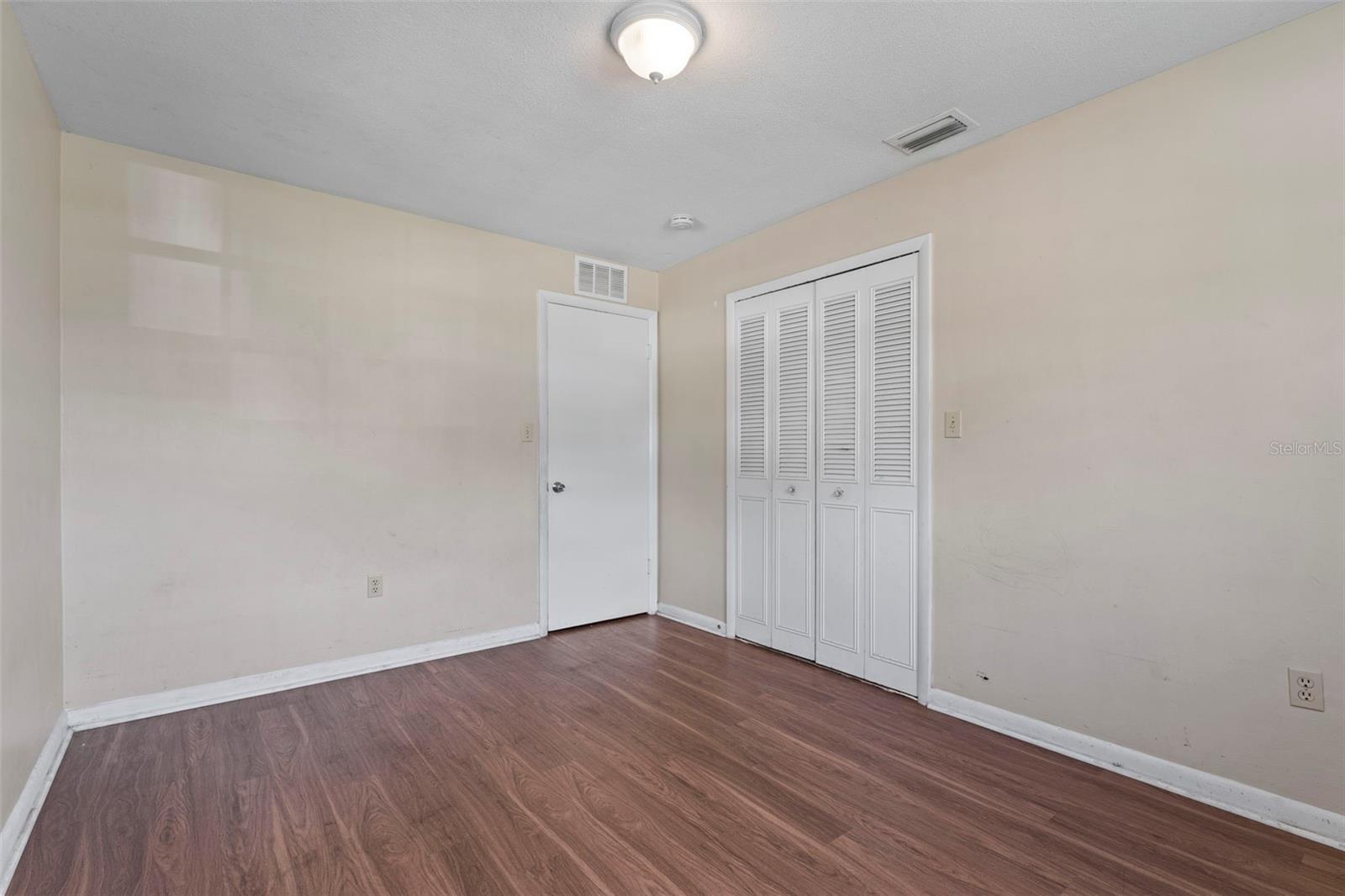 Image 20 of 25 For 2713 Greenfield Avenue