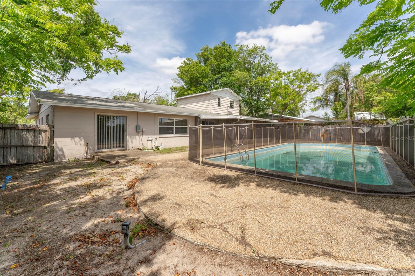 Image 5 of 25 For 2713 Greenfield Avenue