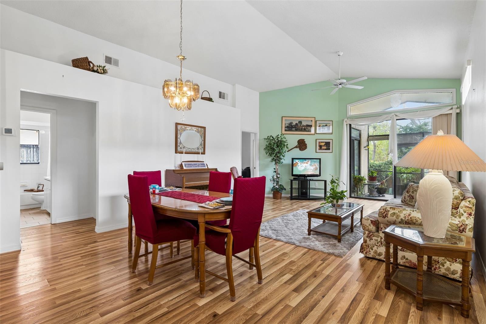 Image 17 of 95 For 145 Thornberry Drive