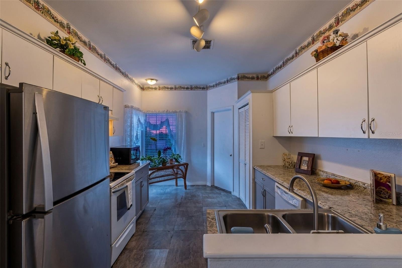 Image 30 of 95 For 145 Thornberry Drive