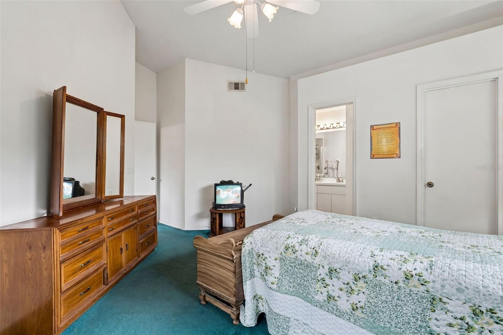 Image 31 of 95 For 145 Thornberry Drive