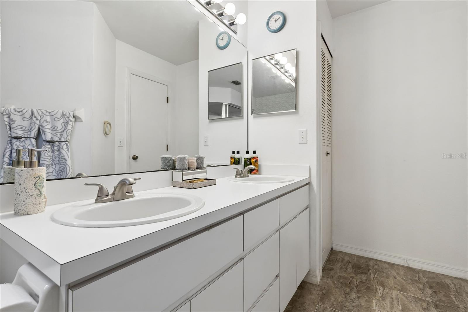 Image 37 of 95 For 145 Thornberry Drive