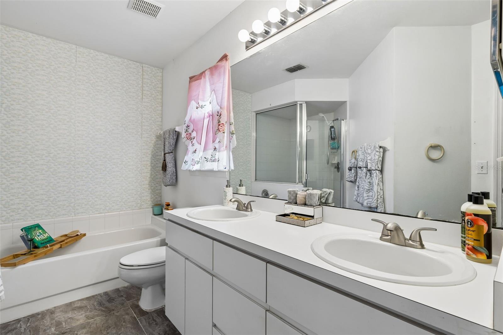 Image 38 of 95 For 145 Thornberry Drive