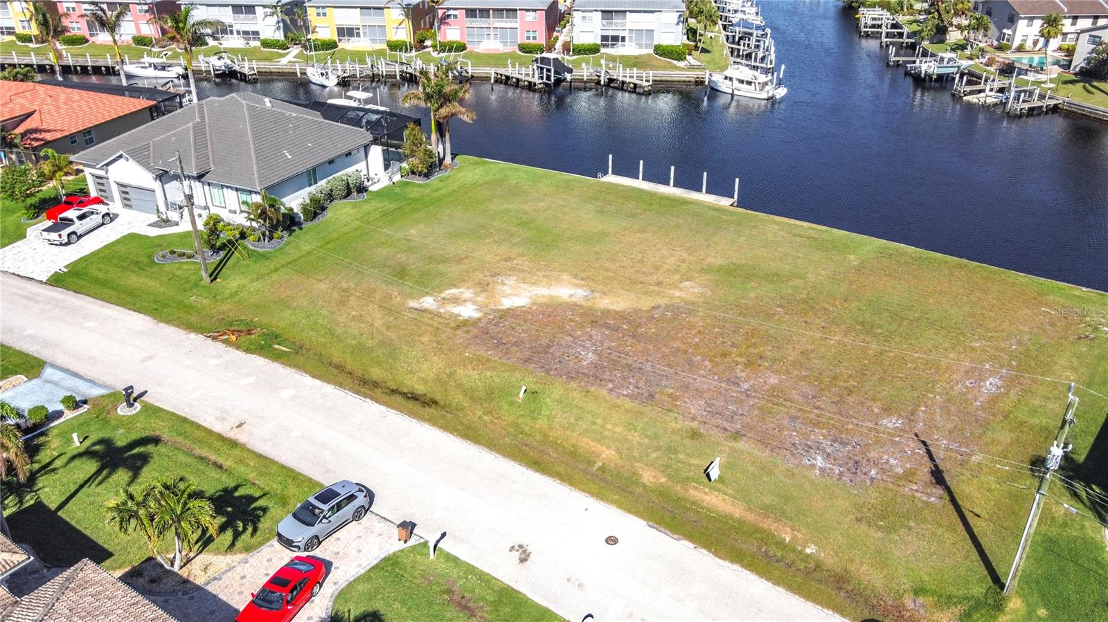 Image 17 of 20 For 3338 Sandpiper Drive