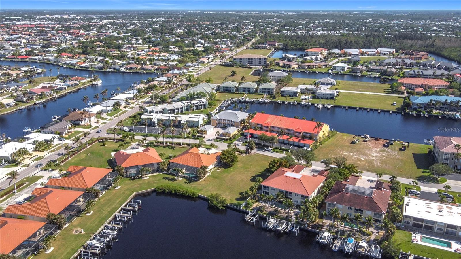 Image 15 of 18 For 3227 Purple Martin Drive