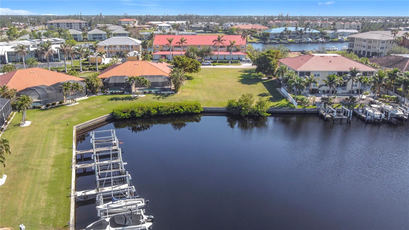 Image 7 of 18 For 3227 Purple Martin Drive