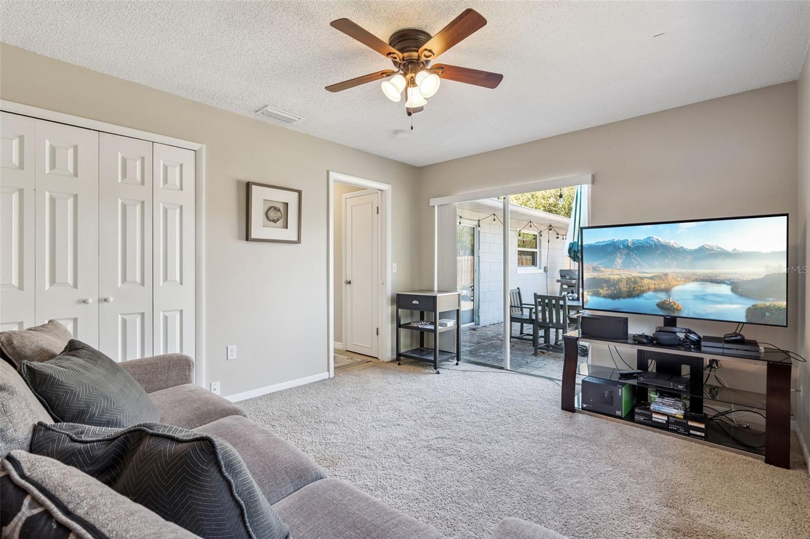 Image 15 of 36 For 522 Green Briar