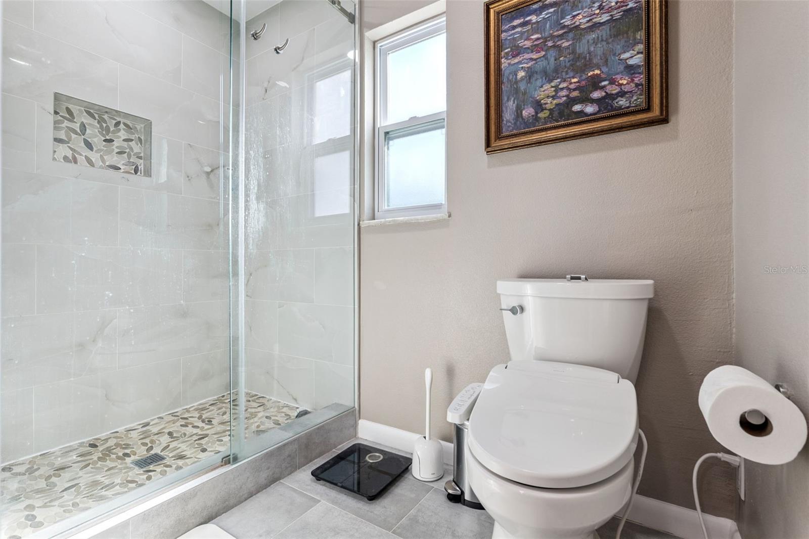 Image 21 of 36 For 522 Green Briar