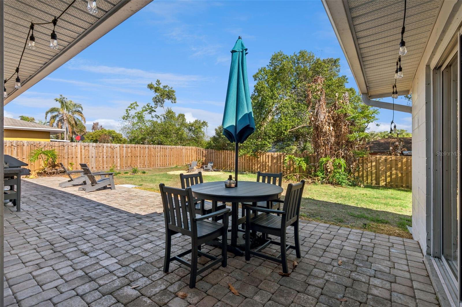 Image 24 of 36 For 522 Green Briar