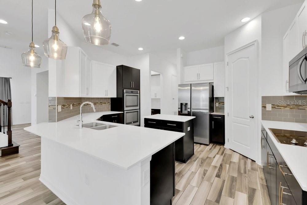 Image 2 of 43 For 10466 Siddington Drive