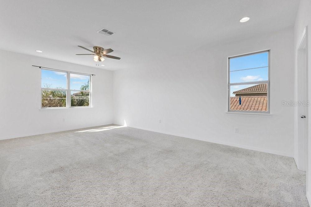 Image 21 of 43 For 10466 Siddington Drive