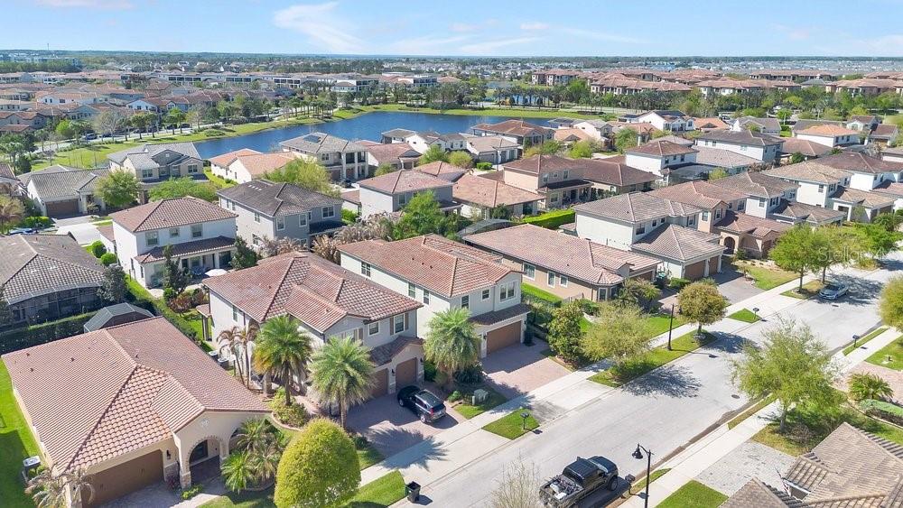 Image 36 of 43 For 10466 Siddington Drive