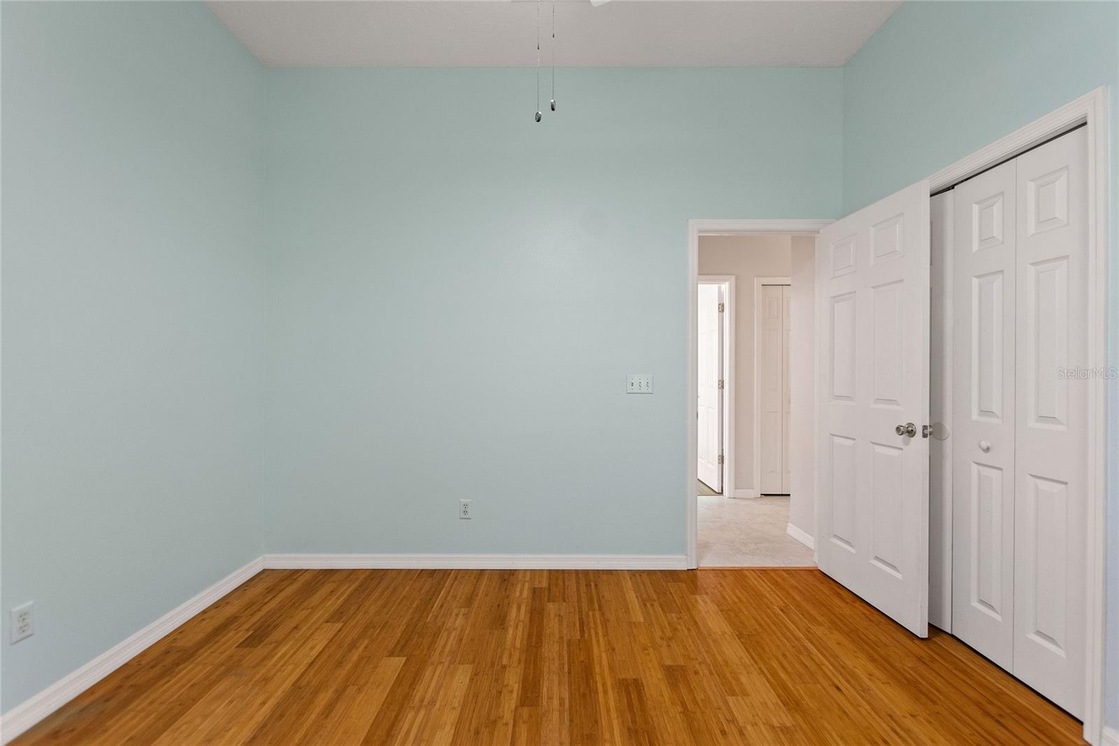 Image 11 of 27 For 6619 Imperial Oak Lane