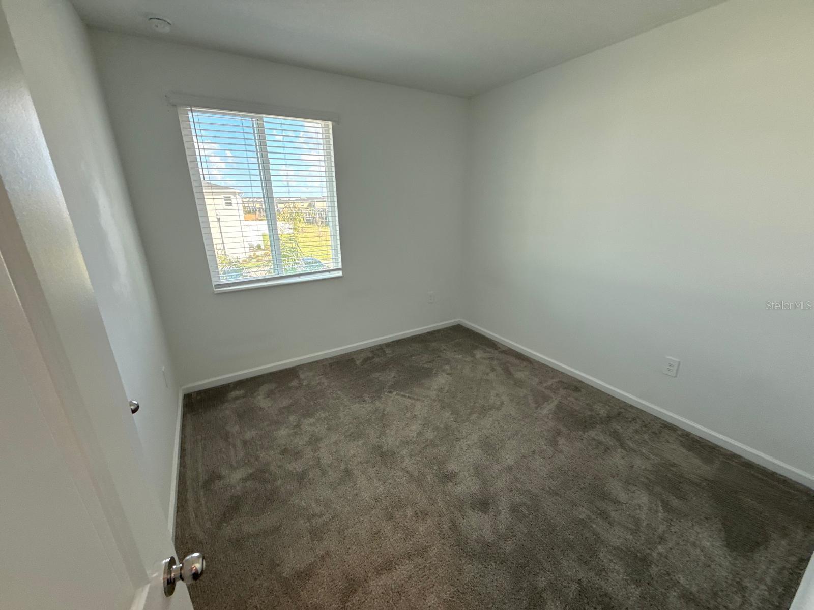 Image 34 of 45 For 502 Bogey Drive