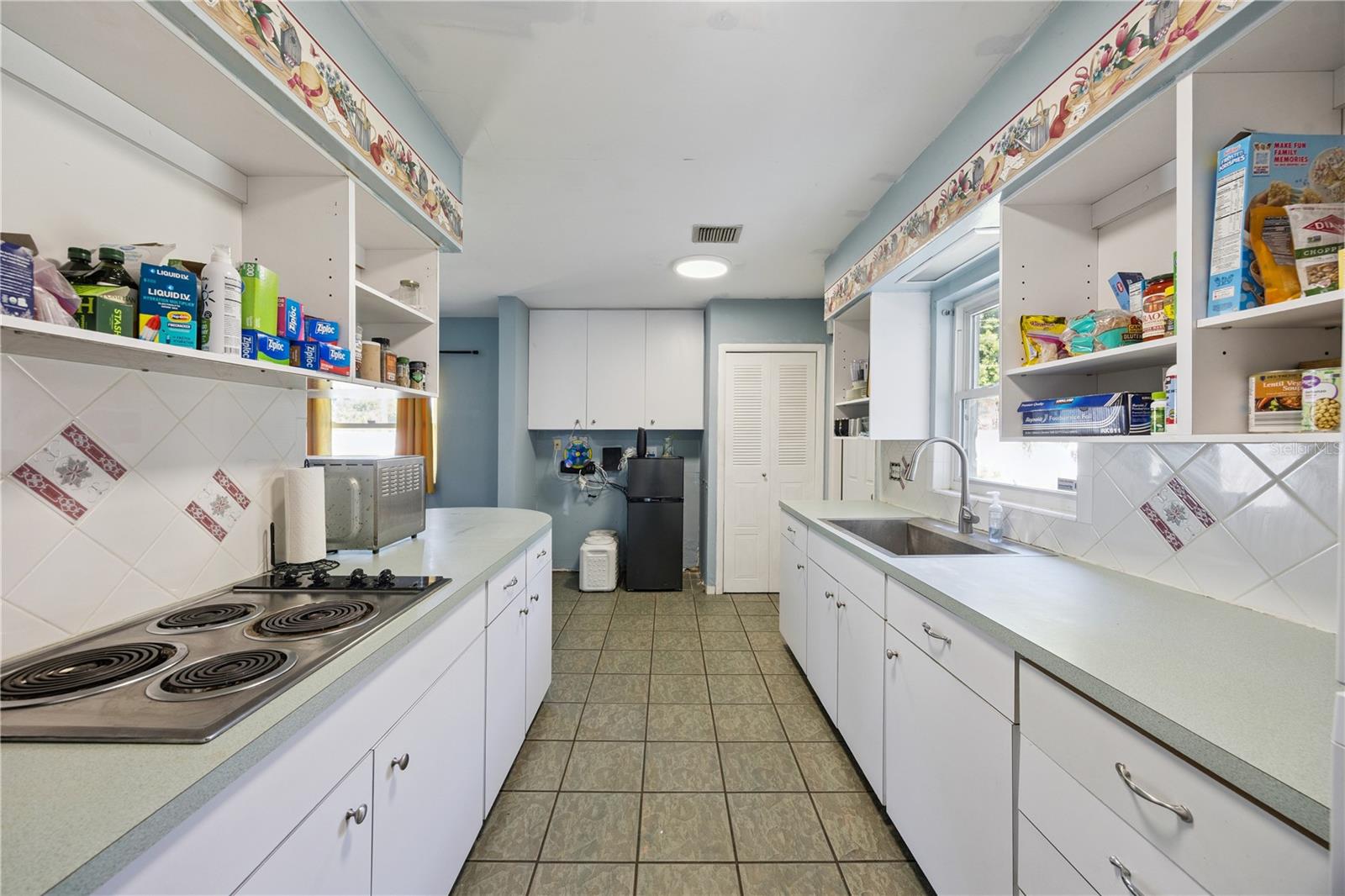 Image 17 of 54 For 1623 Baltimore Drive