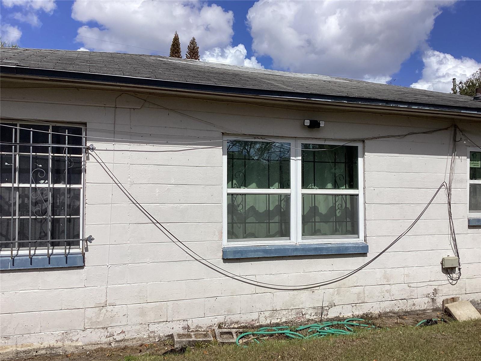 Image 3 of 4 For 642 20th Street