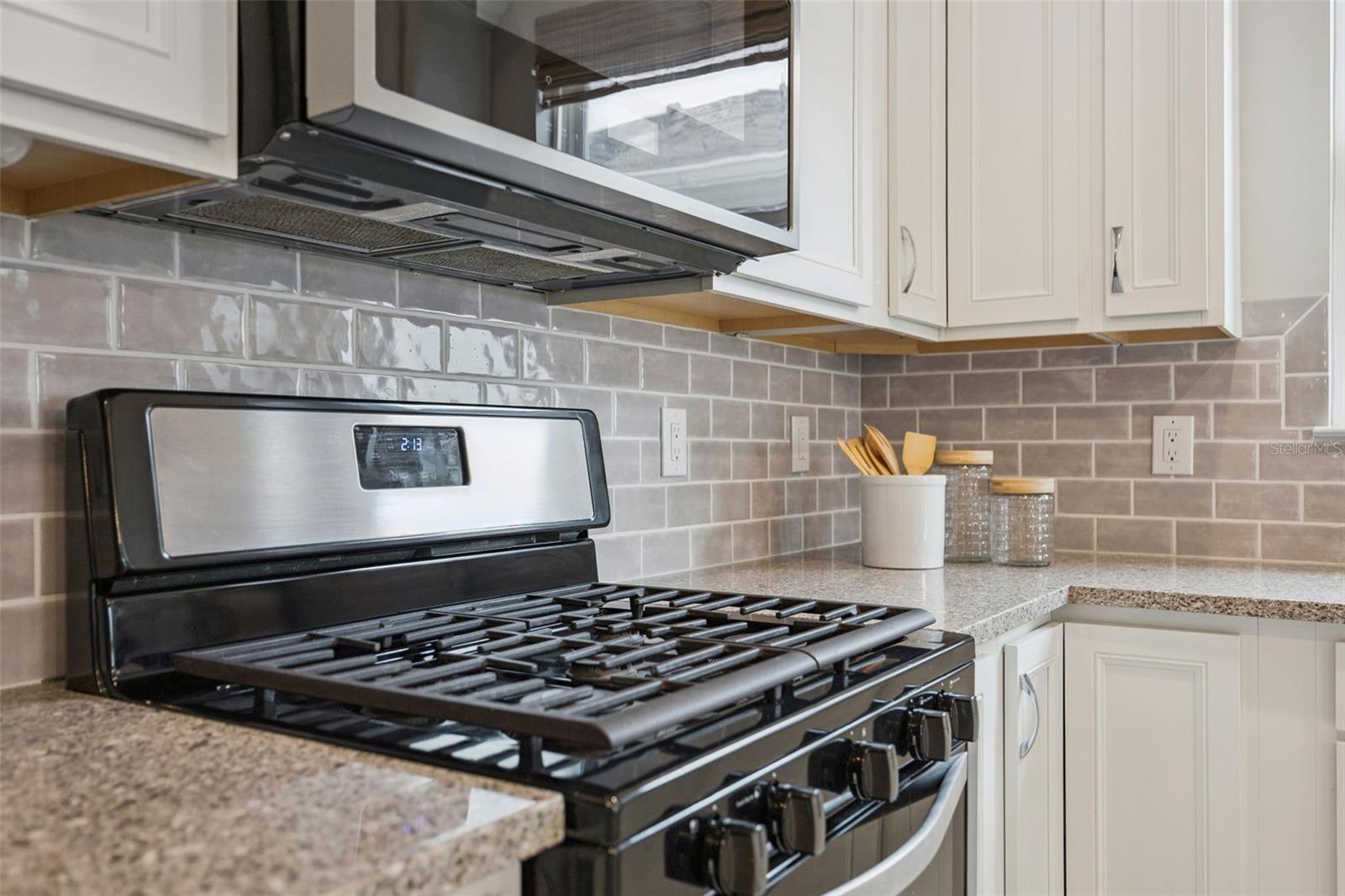 Image 11 of 49 For 2749 Cherry Blossom Loop