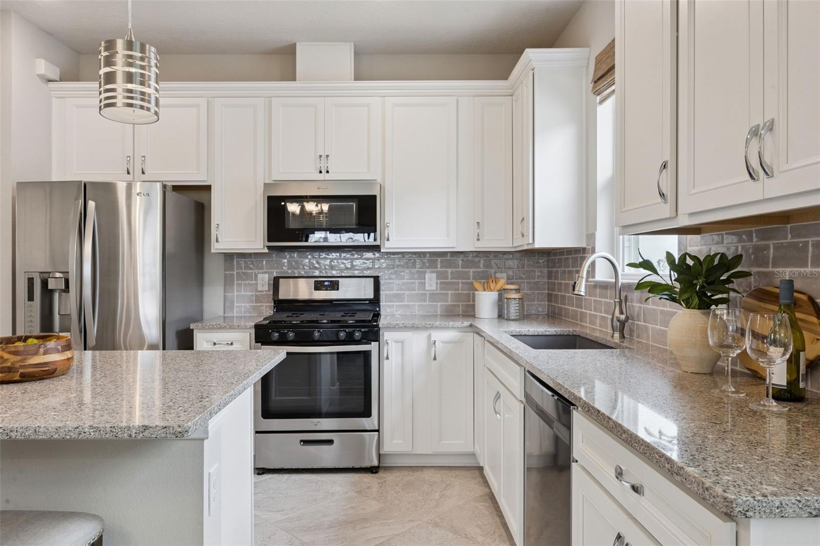 Image 8 of 49 For 2749 Cherry Blossom Loop