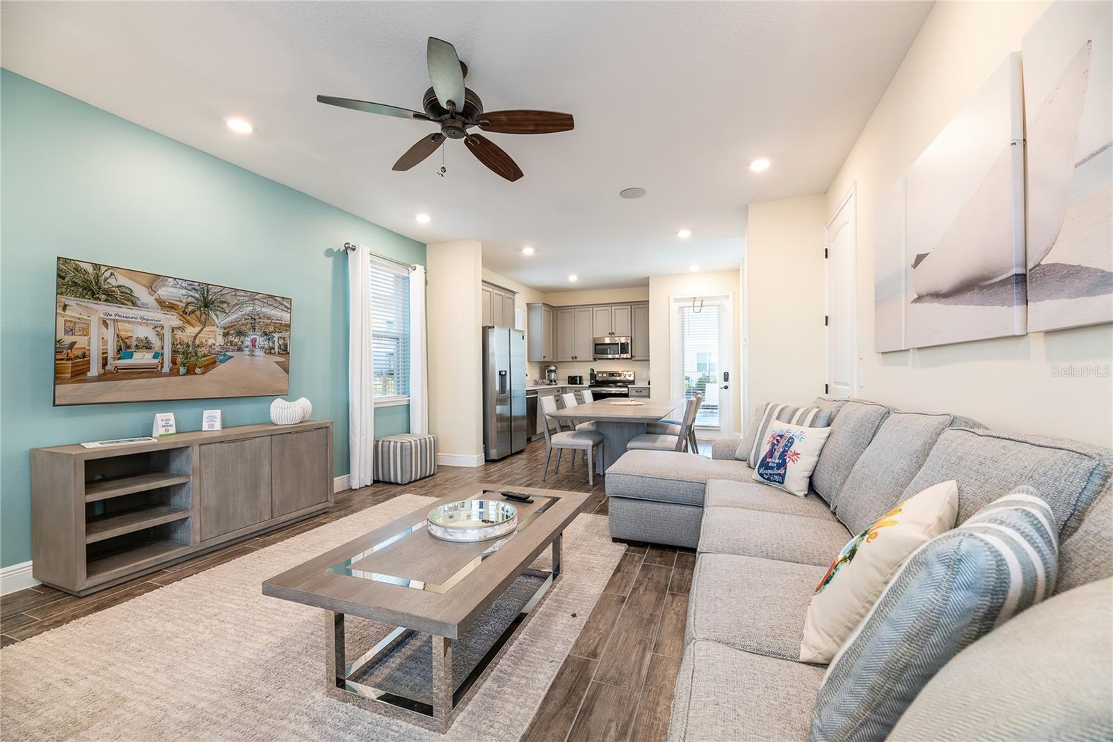 Image 4 of 62 For 8031 Knee Deep Road