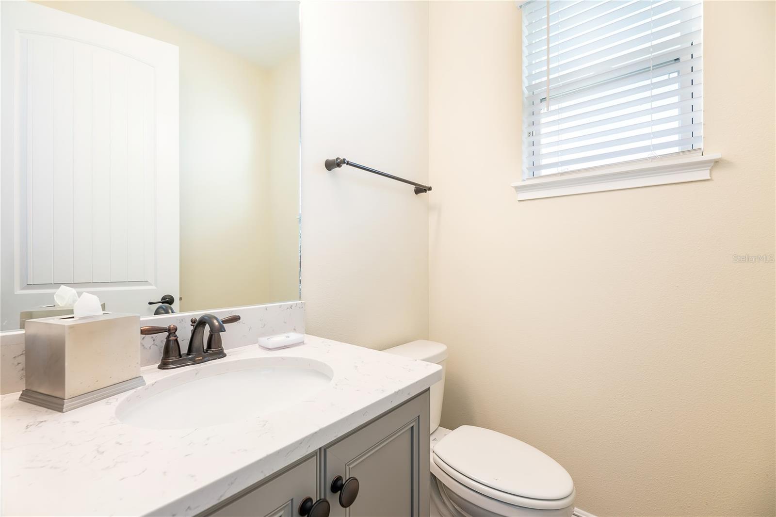 Image 6 of 62 For 8031 Knee Deep Road