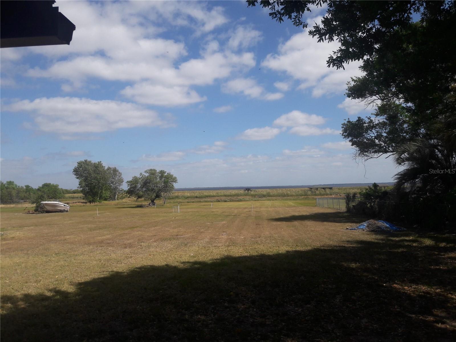 Image 3 of 17 For 3400 Lakeshore Boulevard