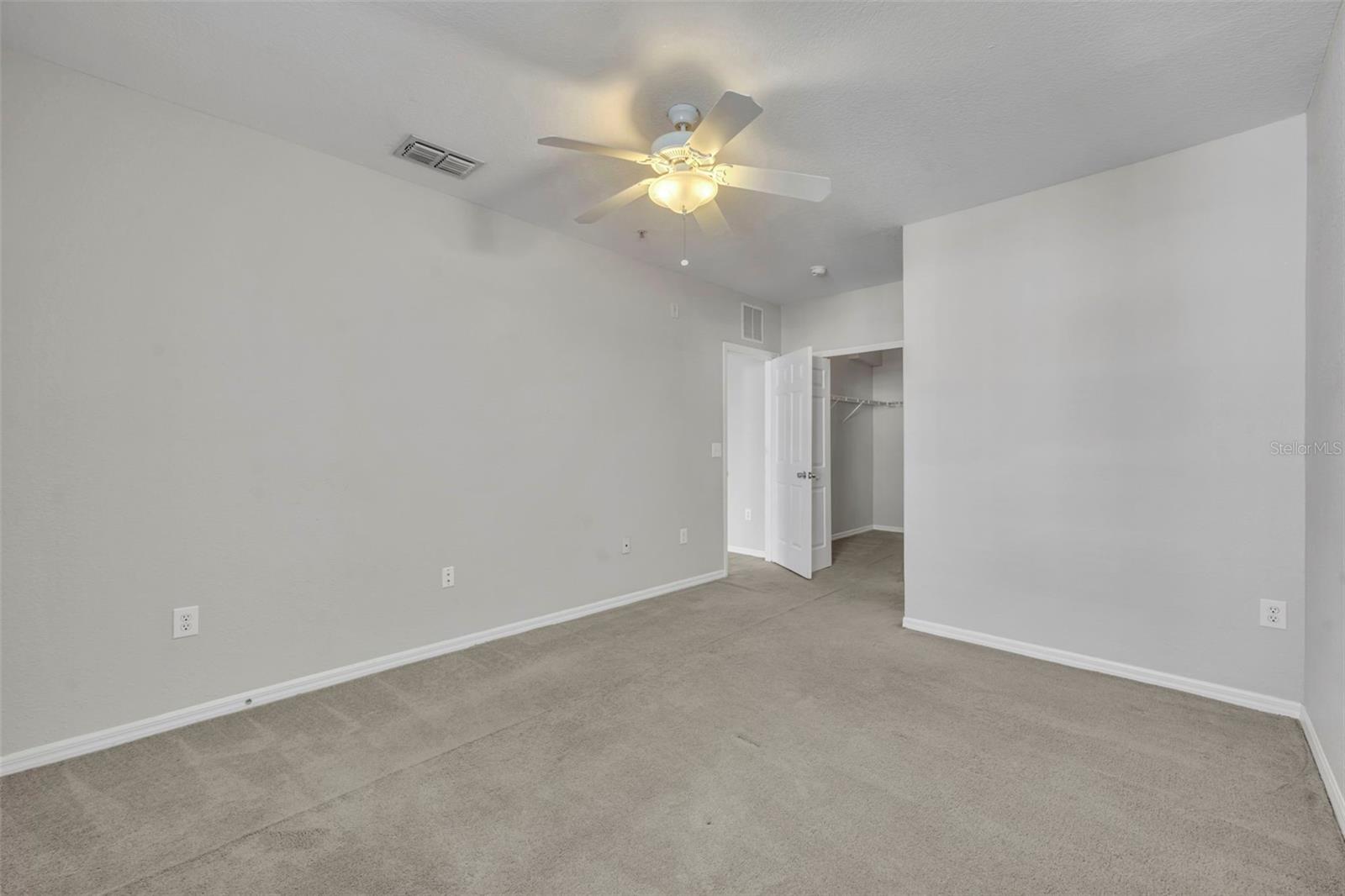 Image 16 of 31 For 5550 Michigan Street 3216