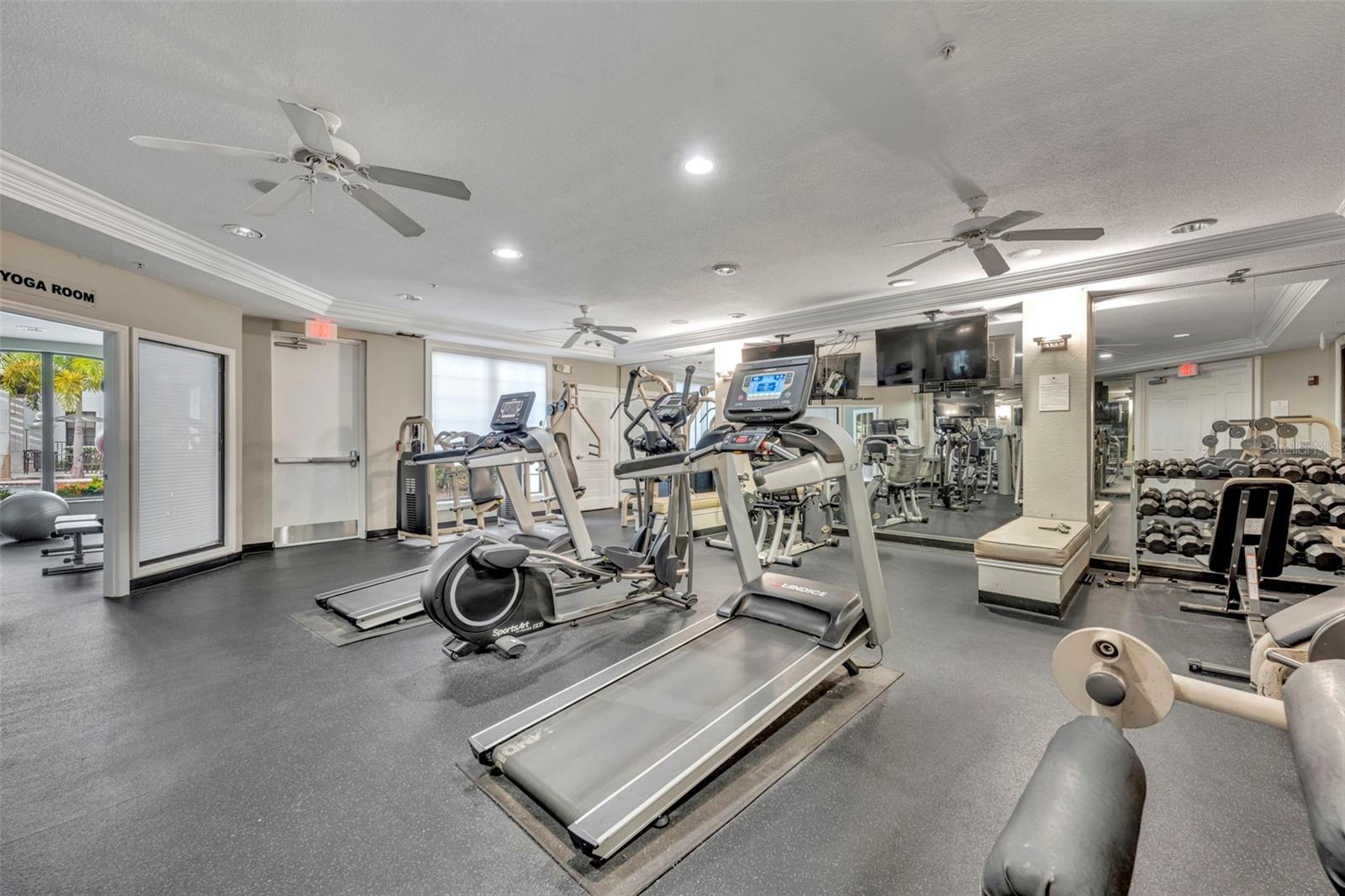 Image 25 of 31 For 5550 Michigan Street 3216