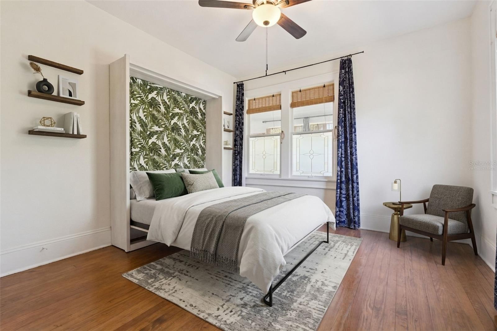 Image 17 of 35 For 518 Shoreview Avenue