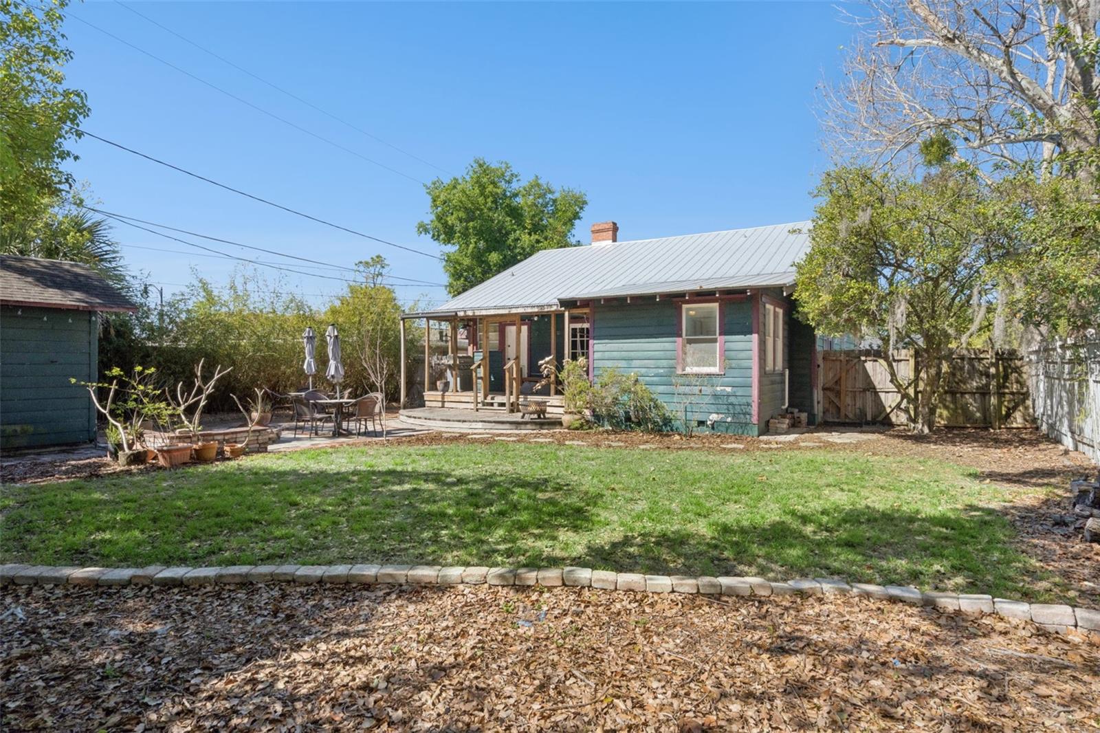 Image 31 of 35 For 518 Shoreview Avenue