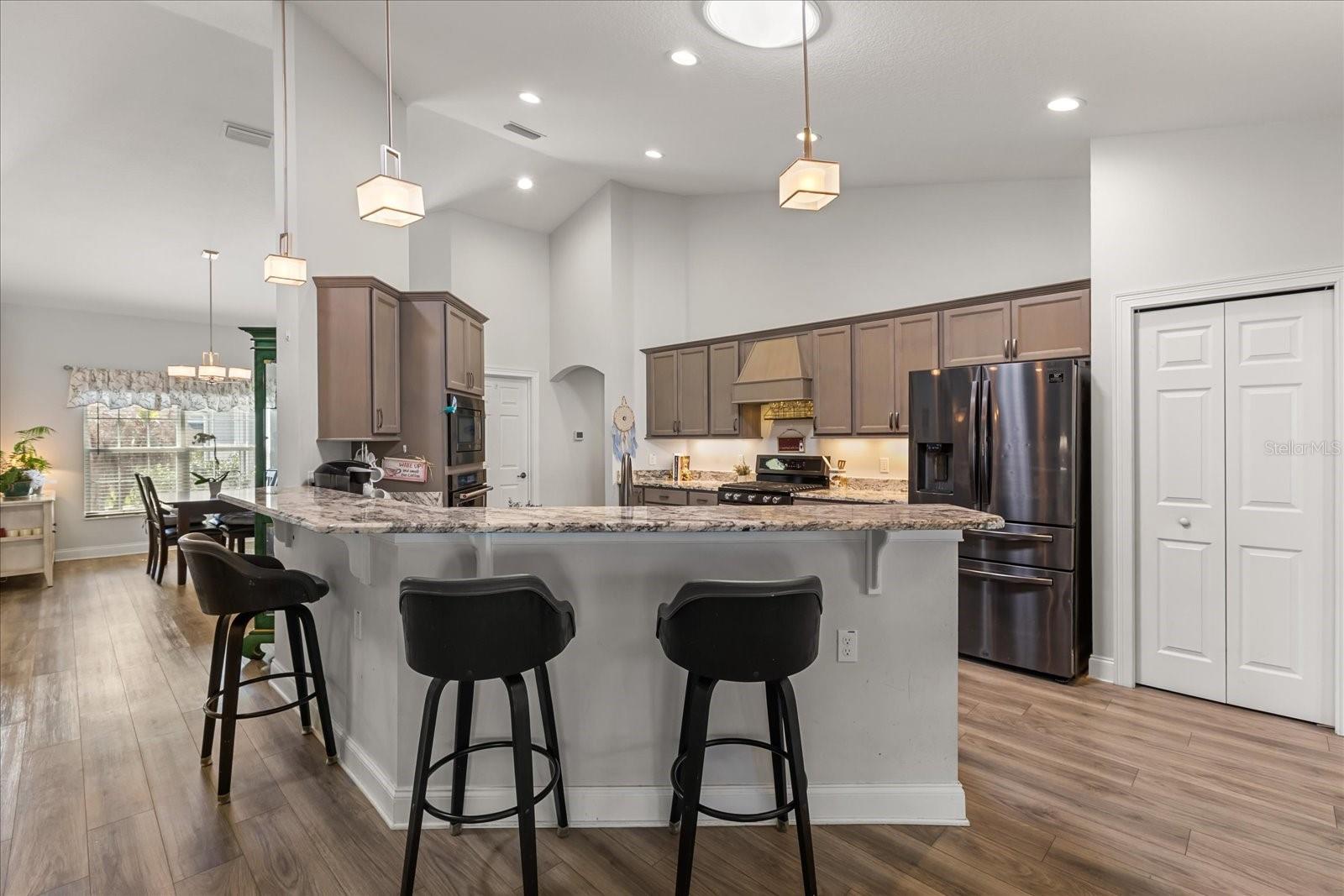 Image 10 of 40 For 9563 40th Terrace