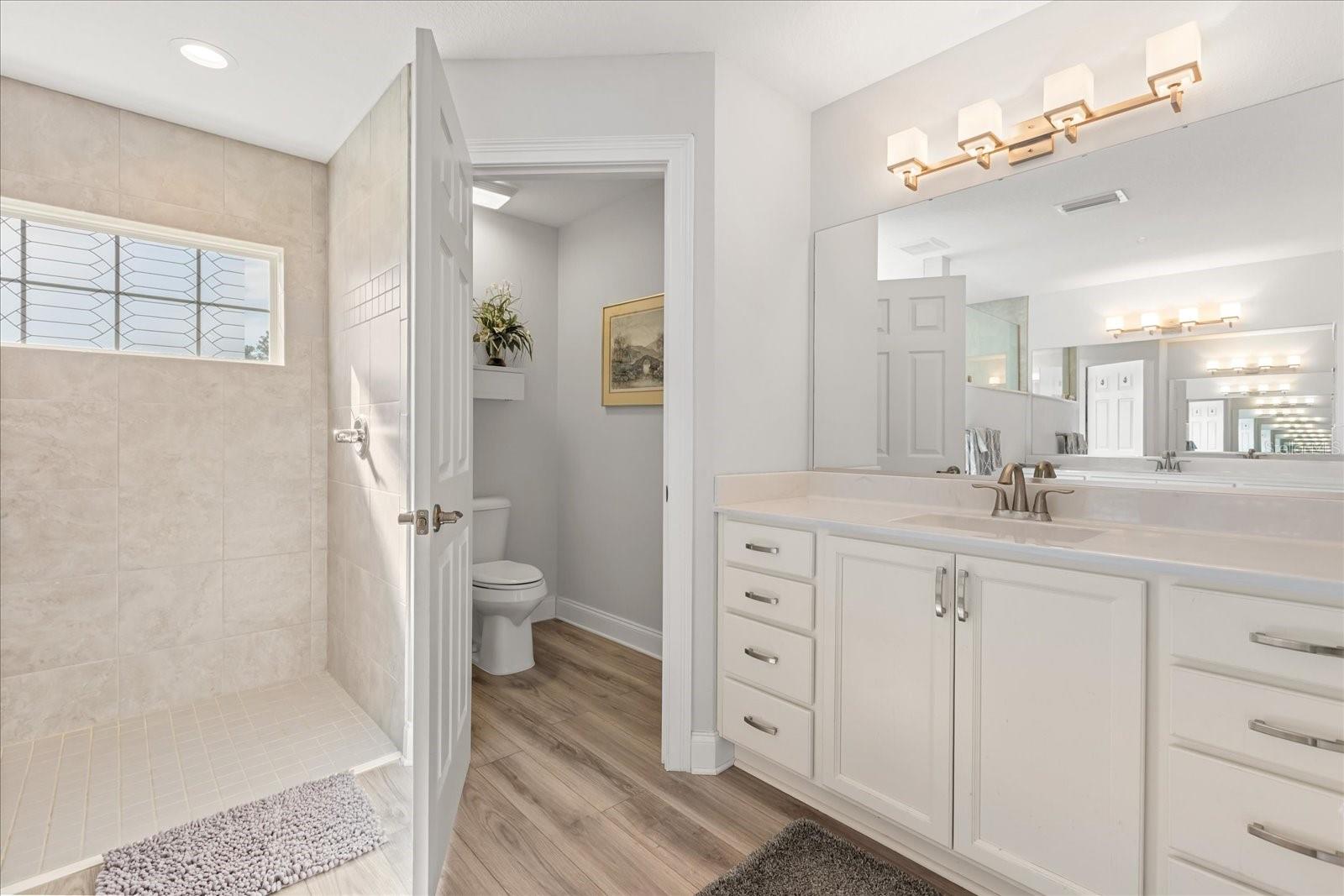 Image 18 of 40 For 9563 40th Terrace