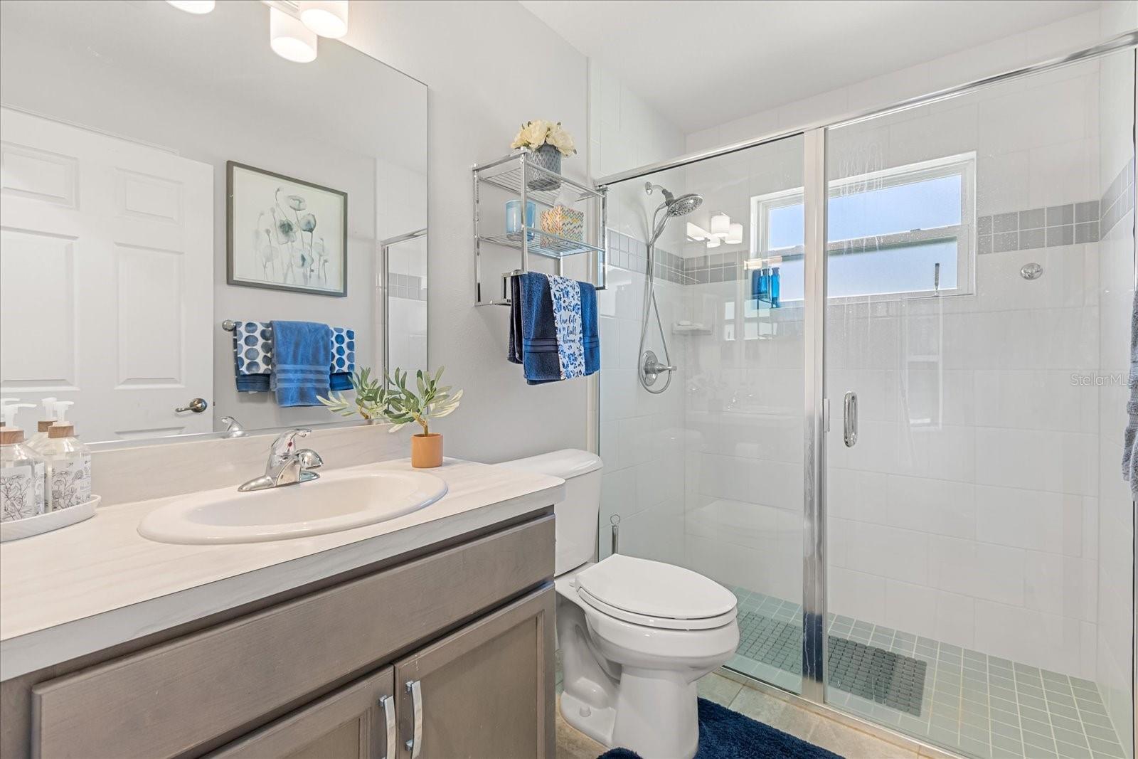 Image 21 of 40 For 9563 40th Terrace