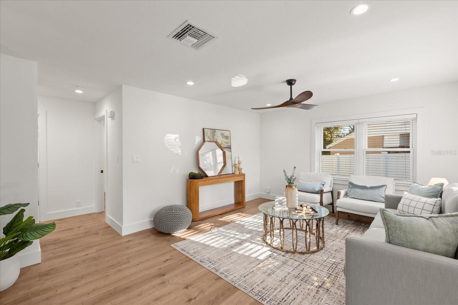 Image 25 of 32 For 426 Sunrise Court