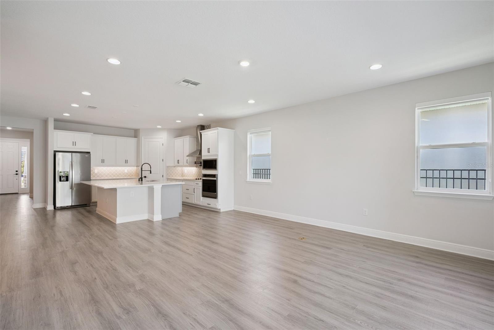 Image 11 of 65 For 19227 Allium Place