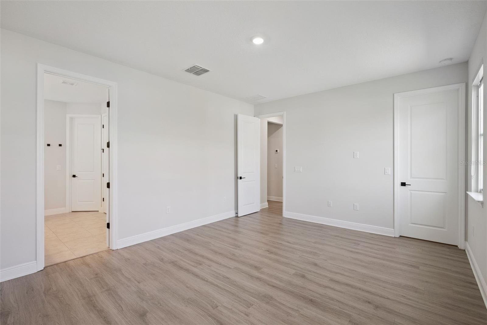 Image 22 of 65 For 19227 Allium Place